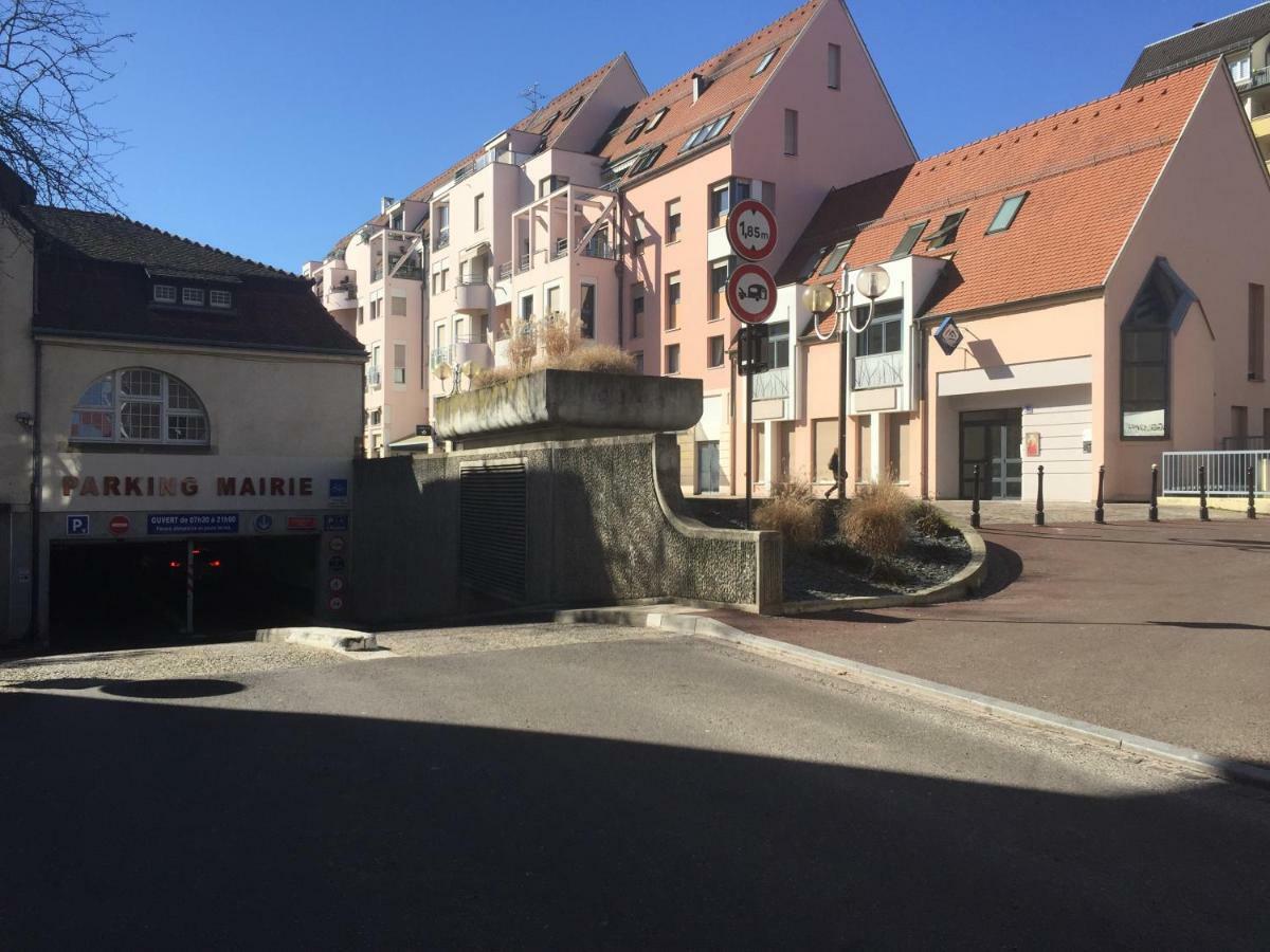 Gîte Schongauer hypercentre avec garage à Colmar Exterior foto